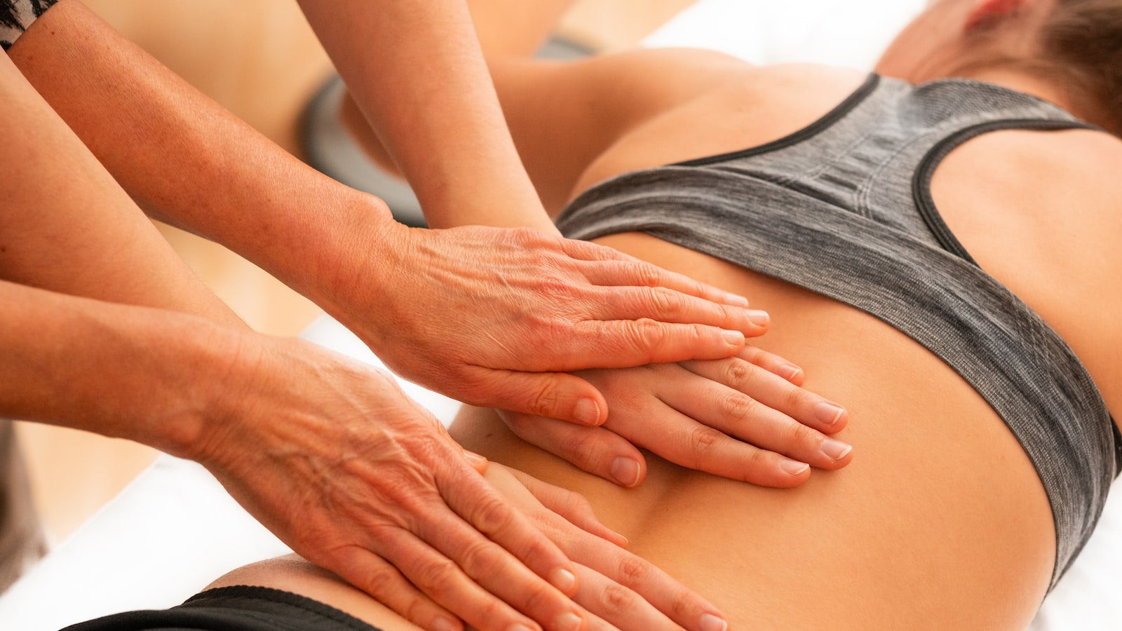 Awake patients can have kidney stones moved, blasted